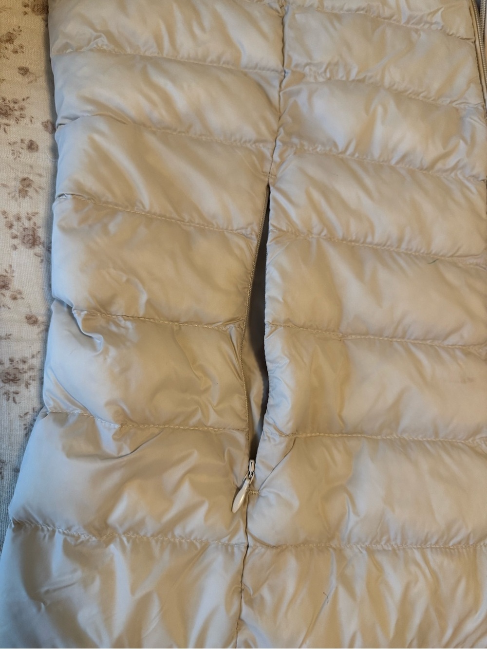 Amazon Essentials Puffer Jacket - Picture 2 of 4